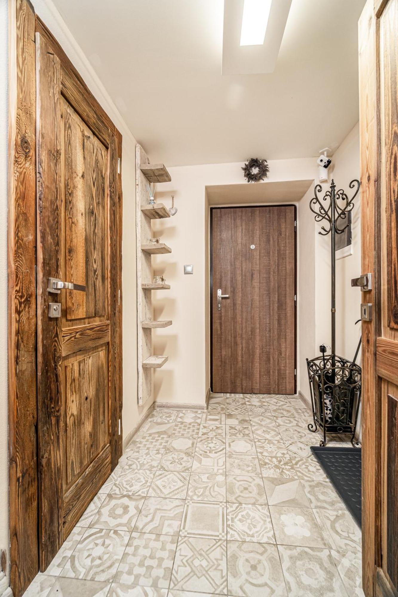 Luxurious And Royal Apartment In The Old Town Bratislava Esterno foto